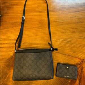 Nine West Black Patterned Crossbody and Wallet